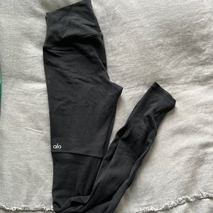 Alo Goddess Leggings